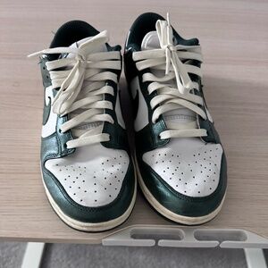 Size 9 - Nike Dunk Low Vintage Green W